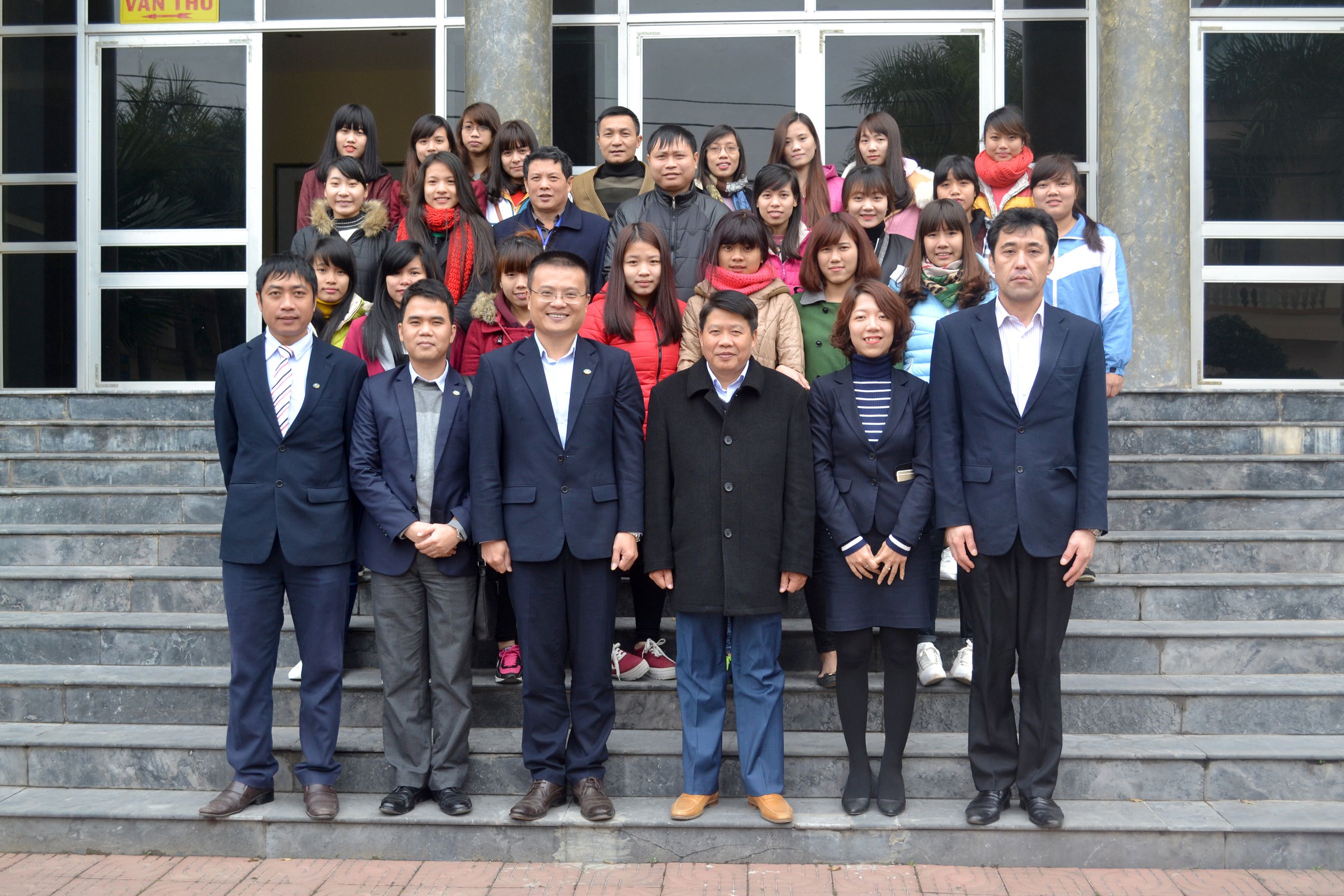 NIBELC tổ chức buổi lễ chia tay các TTS sang Nhật Bản tại trường Cao Đẳng Y tế Phú Thọ